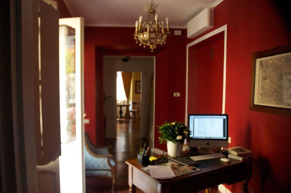 Relais Teatro Argentina Bed and breakfast 2*